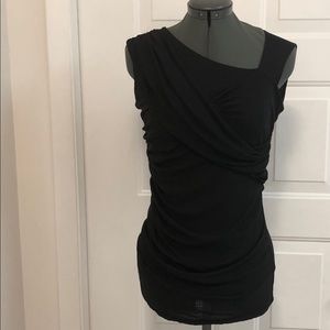 NWOT VINCE CAMUTO MESH ASYMMETRICAL TWIST TOP S